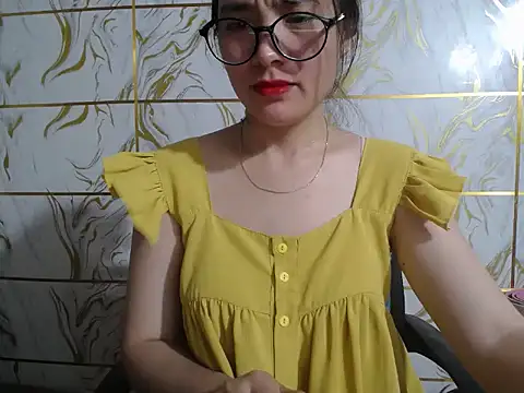 Lyzizi lovely09 online show from June 25, 2026, 5:23 am
