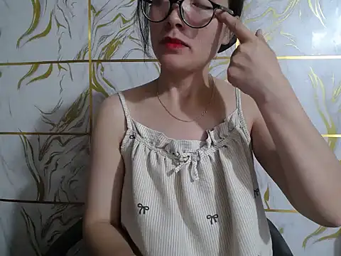 Lyzizi lovely09 online show from June 28, 2026, 7:47 am