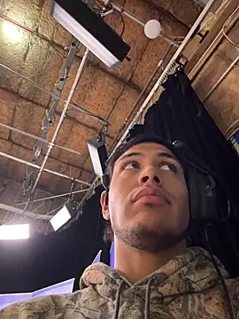 StrokingDaddy4 online show from November 20, 2025, 11:43 am