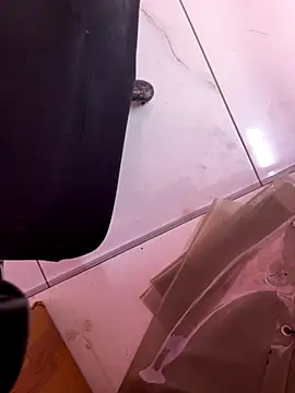 Snapshot of SexyImran chatting on October 19, 2025, 6:14 am SexyImran online show from October 19, 2025, 6:14 am