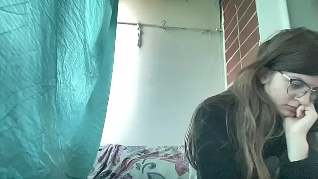 BabyDollX19 online show from September 11, 2025, 6:24 am