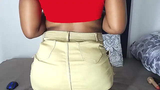 Pinkdollyg online show from February 8, 2026, 8:12 pm