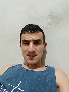 Snapshot of BrunoValen chatting on August 5, 2026, 11:57 am BrunoValen online show from August 5, 2026, 11:57 am