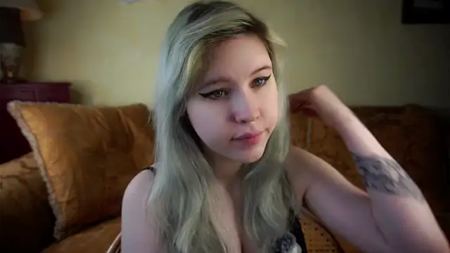 ElizSpieth online show from August 8, 2026, 3:08 am