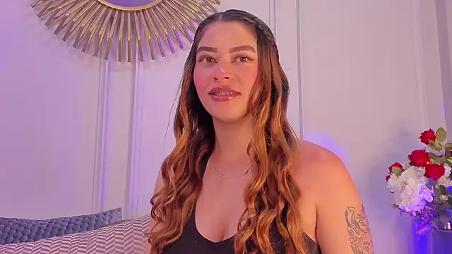 Snapshot of CharlotteBrownn_ chatting on March 3, 2026, 12:28 am CharlotteBrownn online show from March 3, 2026, 12:28 am