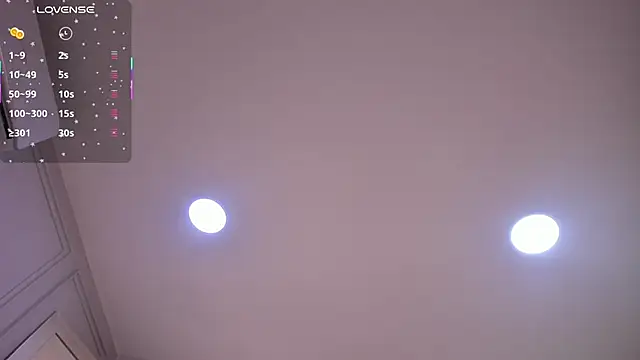 Snapshot of CharlotteBrownn_ chatting on March 29, 2026, 12:10 am CharlotteBrownn online show from March 29, 2026, 12:10 am