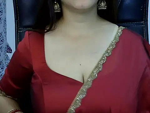 Snapshot of Rumi_cute chatting on October 24, 2025, 10:22 am Rumi cute online show from October 24, 2025, 10:22 am