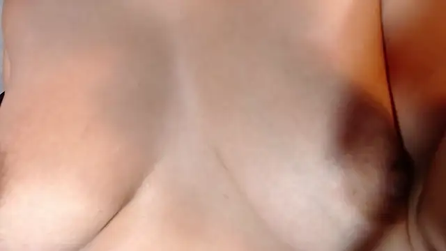 Naomi Blomm online show from October 7, 2025, 7:33 pm