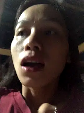 QuingLin online show from October 18, 2025, 5:14 pm