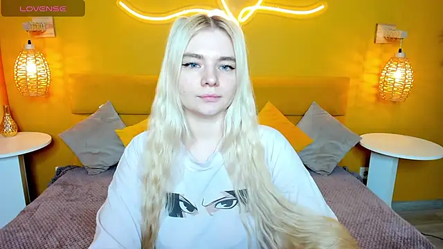 RuthBryant online show from February 1, 2026, 12:31 am