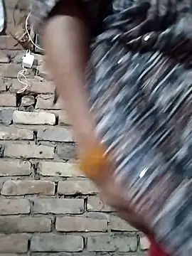 rani8008 online show from November 3, 2025, 5:52 am