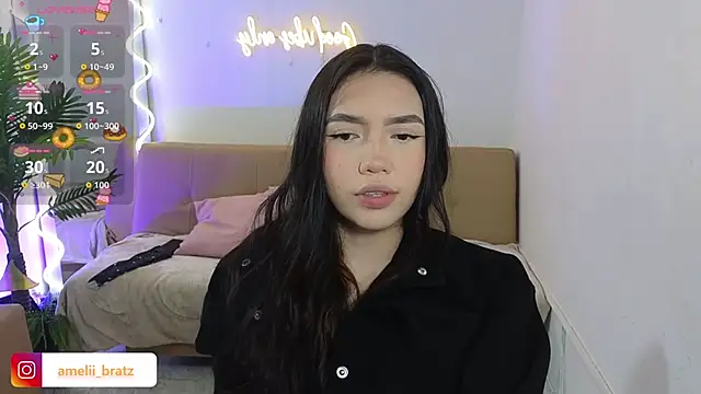 Snapshot of Ameliiaa_tay chatting on October 14, 2025, 11:33 am Ameliiaa tay online show from October 14, 2025, 11:33 am