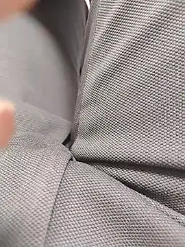 Snapshot of themasklover chatting on February 26, 2026, 8:35 am themasklover online show from February 26, 2026, 8:35 am