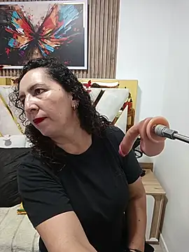 Luna Naughty1 online show from April 24, 2026, 7:27 pm