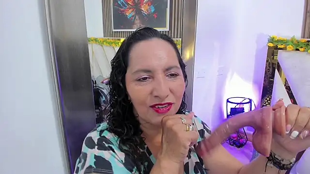 Luna Naughty1 online show from June 11, 2026, 3:10 pm