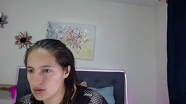 sharon and kloee online show from September 12, 2025, 2:06 pm