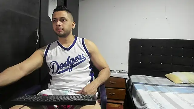 Ryan xc1 online show from January 6, 2026, 2:15 am