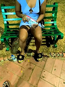 Mia-sensual online show from September 19, 2025, 4:14 am