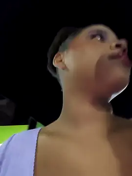 Mia-sensual online show from October 28, 2025, 3:32 am