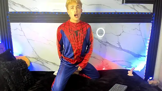 Snapshot of Saimonvela chatting on October 9, 2025, 7:17 am Saimonvela online show from October 9, 2025, 7:17 am