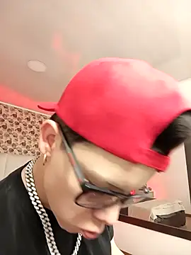 SpencerMontgomery online show from October 6, 2025, 7:00 pm