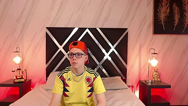 SpencerMontgomery online show from October 11, 2025, 8:29 pm