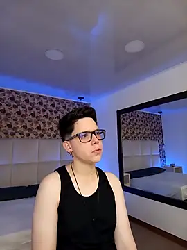 SpencerMontgomery online show from October 13, 2025, 6:41 pm