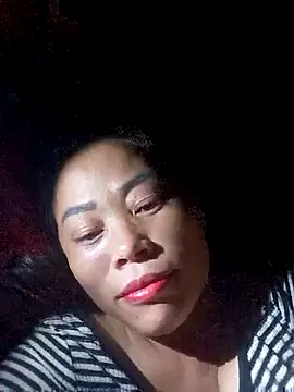 CoMay003 online show from September 26, 2025, 4:11 pm