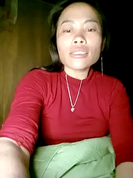 CoMay003 online show from April 28, 2026, 6:13 pm