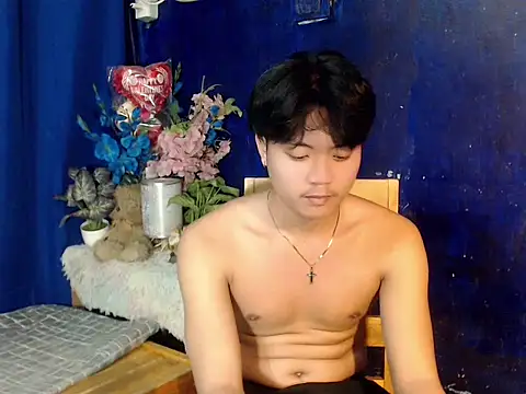 youre BabyBoy online show from October 5, 2025, 4:38 pm