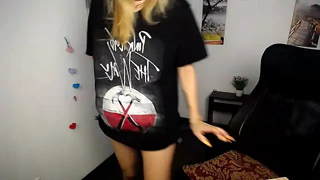 PeppyMia online show from October 20, 2025, 6:25 am