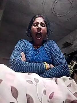 MISS-KAYA online show from February 6, 2026, 4:10 pm