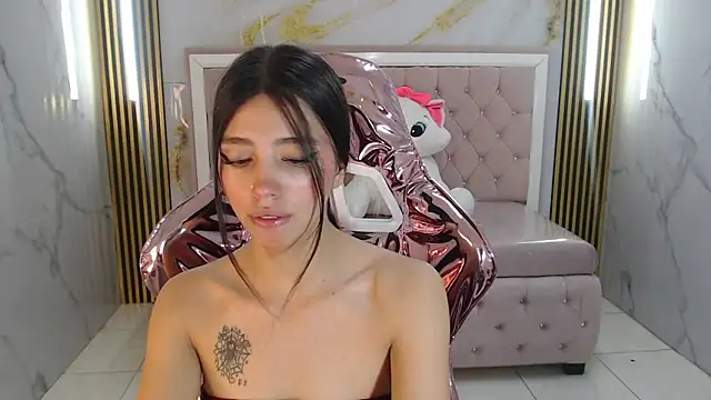 alehp rose s online show from November 24, 2025, 1:22 pm