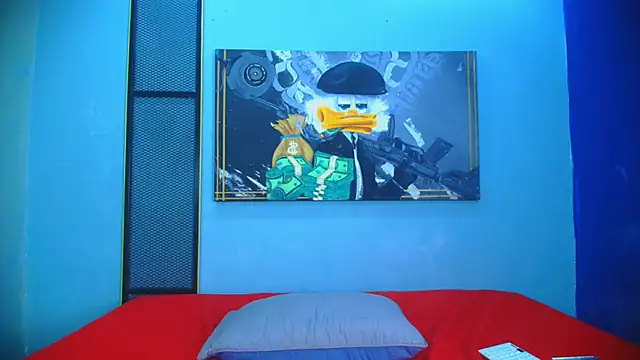 Cristal hott1 online show from November 28, 2025, 8:22 pm