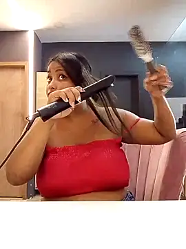 Snapshot of Cristal_hott1 chatting on February 25, 2026, 7:23 pm Cristal hott1 online show from February 25, 2026, 7:23 pm