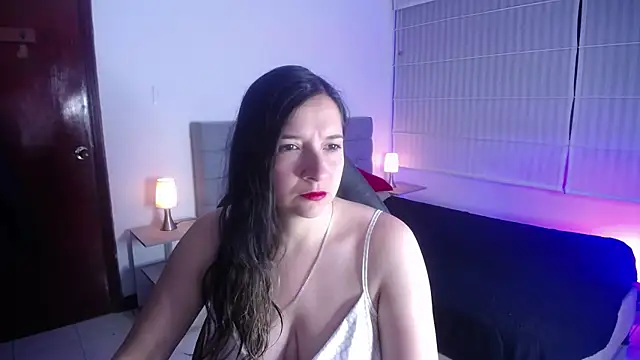 Snapshot of Agatha_bellucci_ chatting on October 27, 2025, 1:15 pm Agatha bellucci  online show from October 27, 2025, 1:15 pm