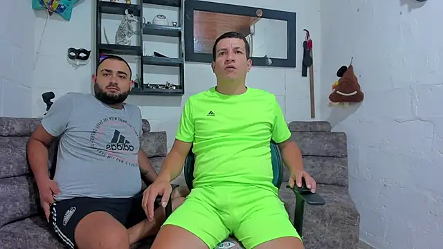 DuoPerverxs online show from November 6, 2025, 7:04 pm