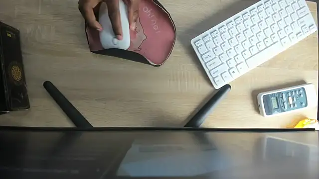 Tatihot69 online show from November 7, 2025, 8:42 pm