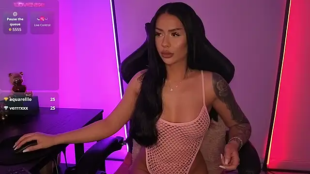 alisonrouge online show from March 8, 2026, 8:12 pm