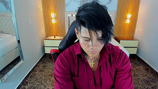 KAROLLJONES1 online show from June 6, 2026, 6:56 pm