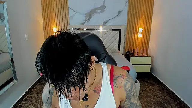 KAROLLJONES1 online show from July 8, 2026, 12:31 pm
