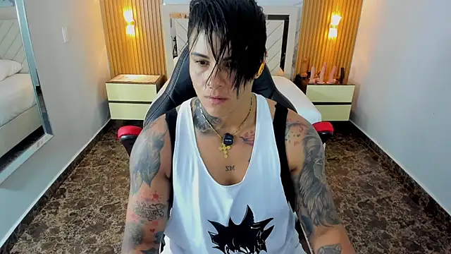 KAROLLJONES1 online show from July 13, 2026, 7:16 pm