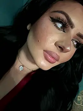 Snapshot of solaradevitta888 chatting on January 17, 2026, 6:44 pm solaradevitta888 online show from January 17, 2026, 6:44 pm