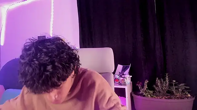 Khada  Jhin4 online show from October 5, 2025, 7:07 am