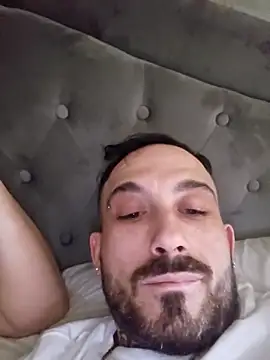 passioneeterna online show from April 8, 2026, 8:36 am