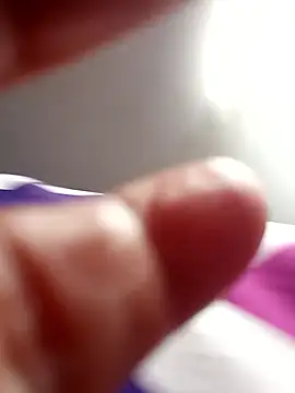 Snapshot of linda_luna29 chatting on January 11, 2026, 1:27 pm linda luna29 online show from January 11, 2026, 1:27 pm