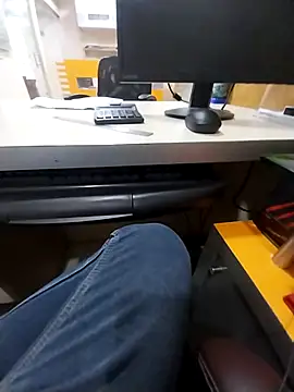 kiss like choco11 online show from October 13, 2025, 10:37 am