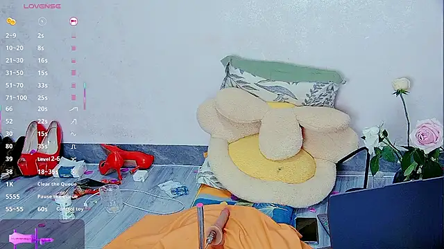 Solsken  online show from September 27, 2025, 2:00 pm