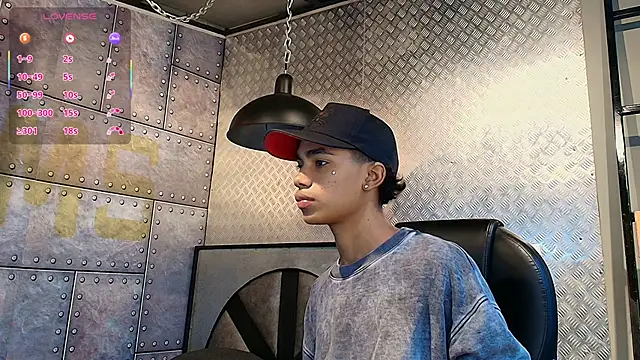 AlanCutee online show from September 15, 2025, 12:05 pm