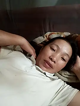 Tamy 20 online show from October 5, 2025, 4:22 am